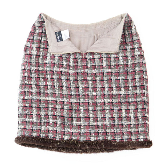 CHANEL skirt [Outer fabric] 42% silk, 19% nylon [Lining] 100% silk [Other fabric] 100% rabbit Burgundy Khaki Women 38 Used Authentic