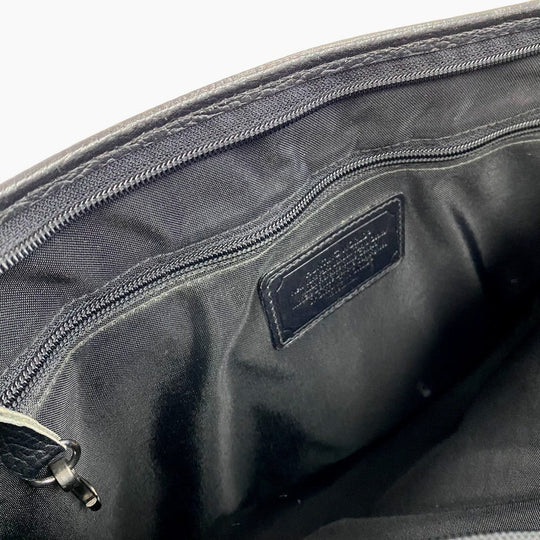 HUNTING WORLD Clutch bag leather black logo business bag mens Used Authentic