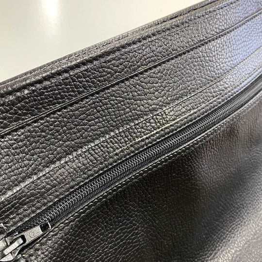 HUNTING WORLD Clutch bag leather black logo business bag mens Used Authentic