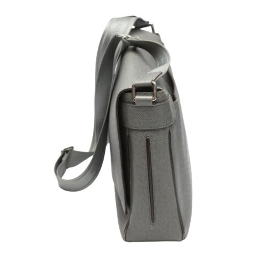 LOUIS VUITTON Shoulder Bag M32623 Taiga Leather gray Men's men's Taiga Roman MM mens Used Authentic