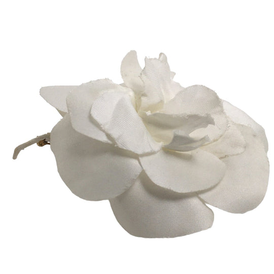 CHANEL Brooch plastic white Camelia With Box corsage Women Used Authentic