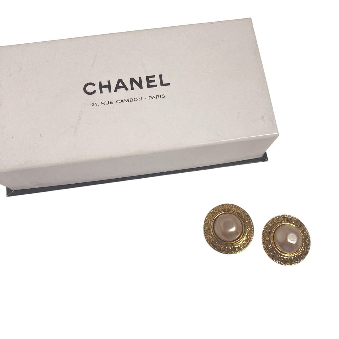 CHANEL Earring Gold Plated gold Fake pearl Gold Plated Women Used Authentic