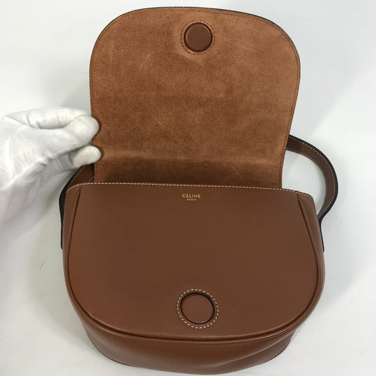 CELINE Shoulder Bag 198263DU3 leather Brown Crossbody pochette Folco Cuir Triomphe Women Used Authentic