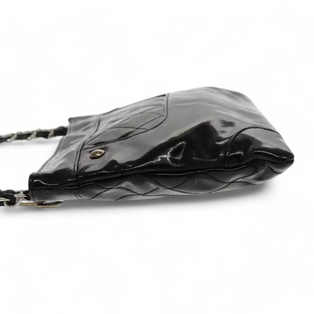 CHANEL Matelasse Chain Shoulder Bag Patent Leather Black Silver CC