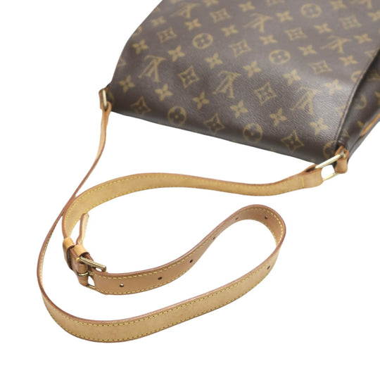 LOUIS VUITTON Shoulder Bag M51256 Monogram canvas Brown Shoulder Shoulder Monogram Musette Women Used Authentic