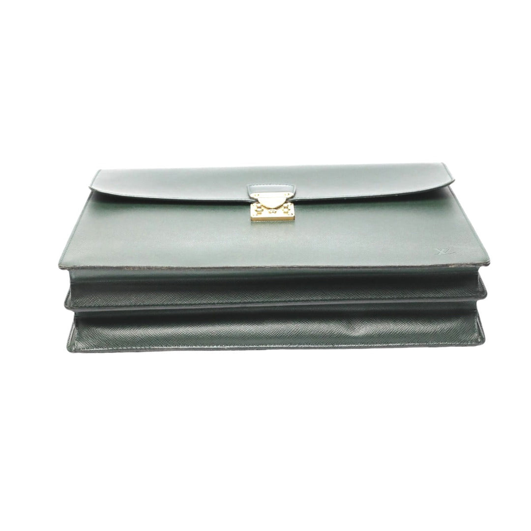 LOUIS VUITTON Business bag M30034 leather green Documents bag Epithea Taiga Moskova mens Used Authentic
