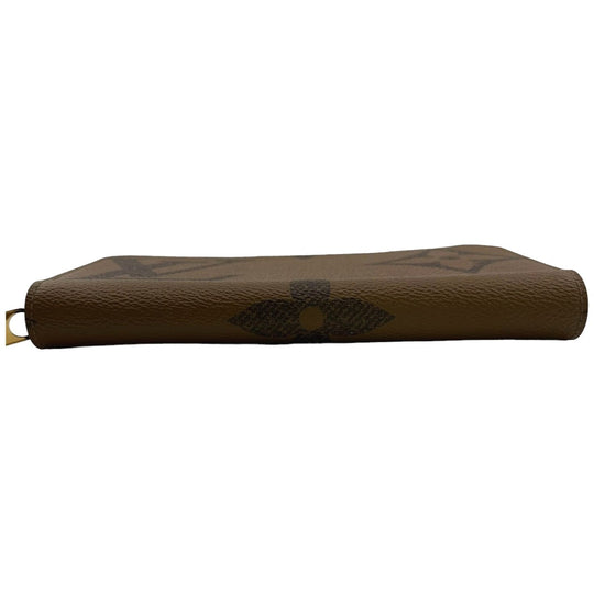 LOUIS VUITTON Long Wallet Purse M69353 Monogram canvas Brown Giant reverse Monogram Zippy wallet mens(Unisex) Used Authentic