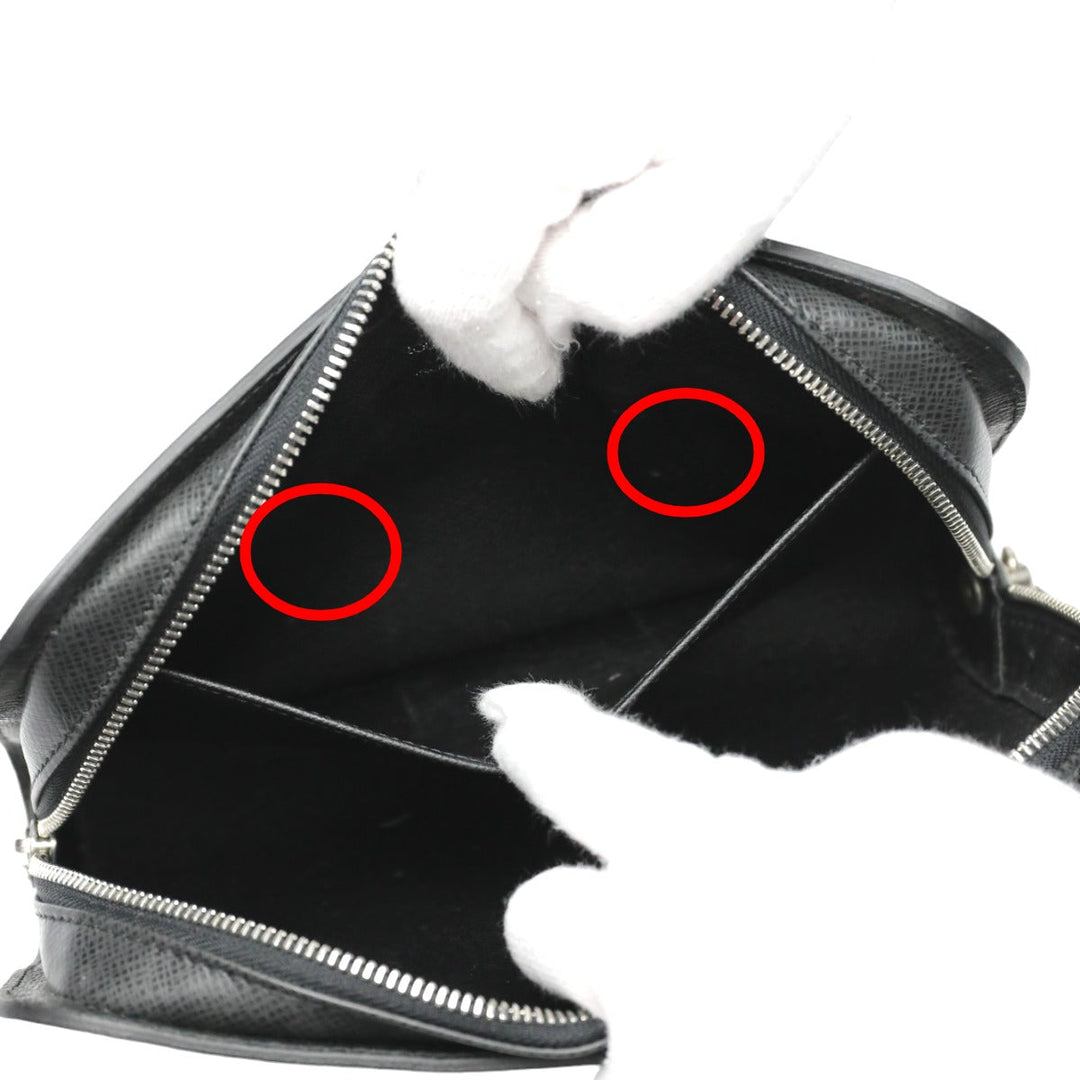 LOUIS VUITTON business bag M30182 Taiga black business bag Taiga Baikal Aldwards mens Used Authentic