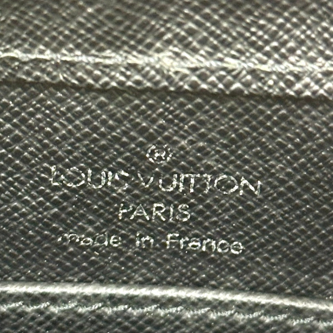 LOUIS VUITTON business bag M30182 Taiga black business bag Taiga Baikal Aldwards mens Used Authentic