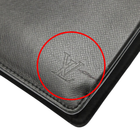 LOUIS VUITTON Business bag M32660 Taiga Gracie Business bag Taiga Neo  Robusto 1 mens Used Authentic