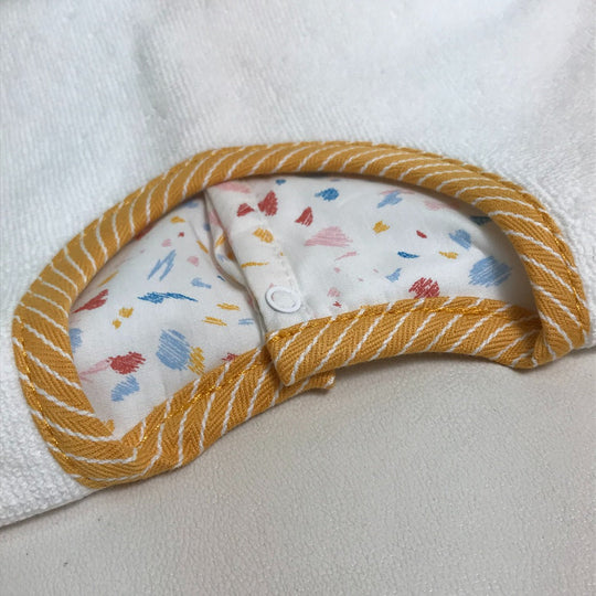 HERMES Other fashion goods cotton white Bib Embroidered animal print Pass Pass Bib Bib Kids Used Authentic