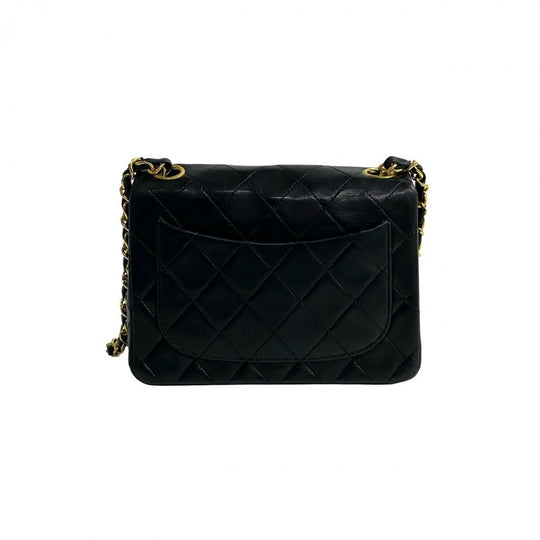 CHANEL Shoulder Bag lambskin black Matrasse
