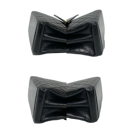 CHANEL Shoulder Bag lambskin black Matrasse