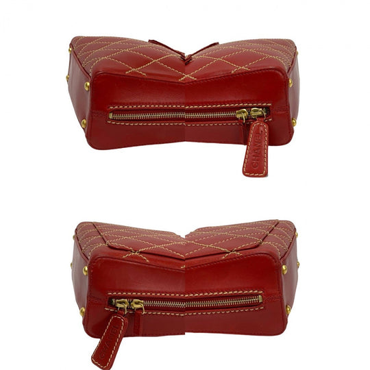CHANEL Handbag leather Red Wild stitch