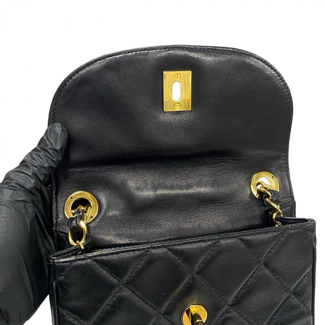CHANEL Shoulder Bag lambskin black Matrasse