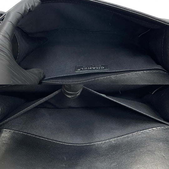 CHANEL Shoulder Bag leather black Boy chanel