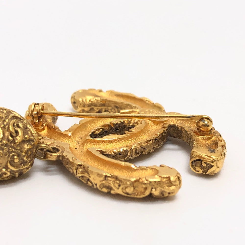 CHANEL Brooch metal gold 93A COCO Mark Fringe Lava Women Used Authentic