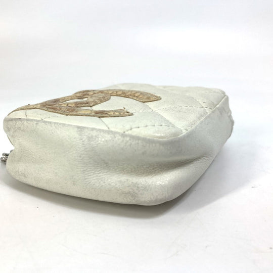 CHANEL Cigarette case A26732 leather white Cambon line CC COCO Mark Women Used Authentic