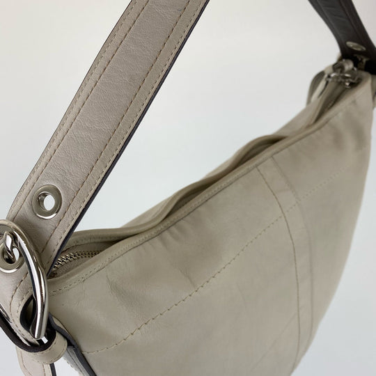 COACH Shoulder Bag D05S-8A03 leather white