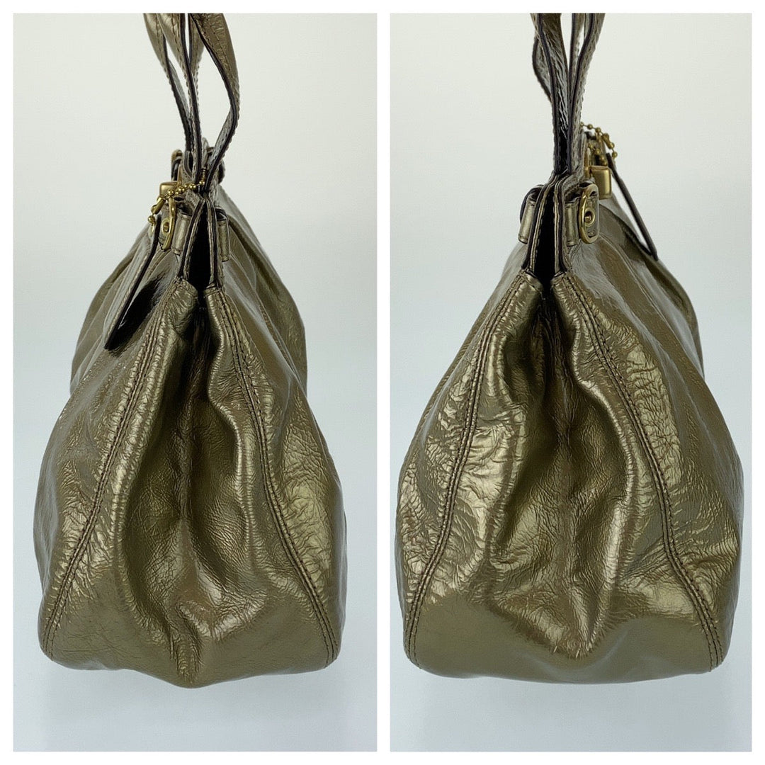 COACH Tote Bag A1069-13926 enamel gold Turn lock