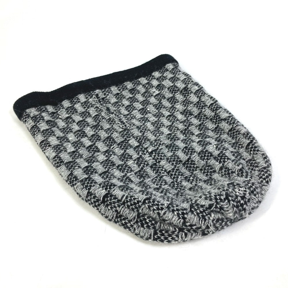 CHANEL Knit hat Cashmere, Viscose Gray x black Beanie knit cap Beanie unisex(Unisex) Used Authentic