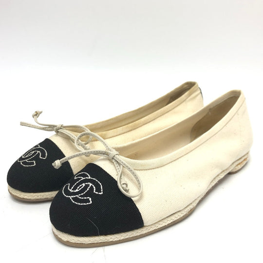 CHANEL pumps canvas white COCO Mark Espado Ribbon Women 35 Used Authentic