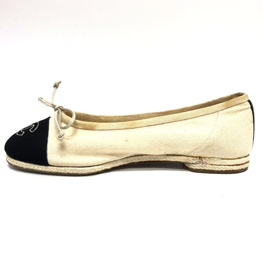 CHANEL pumps canvas white COCO Mark Espado Ribbon Women 35 Used Authentic