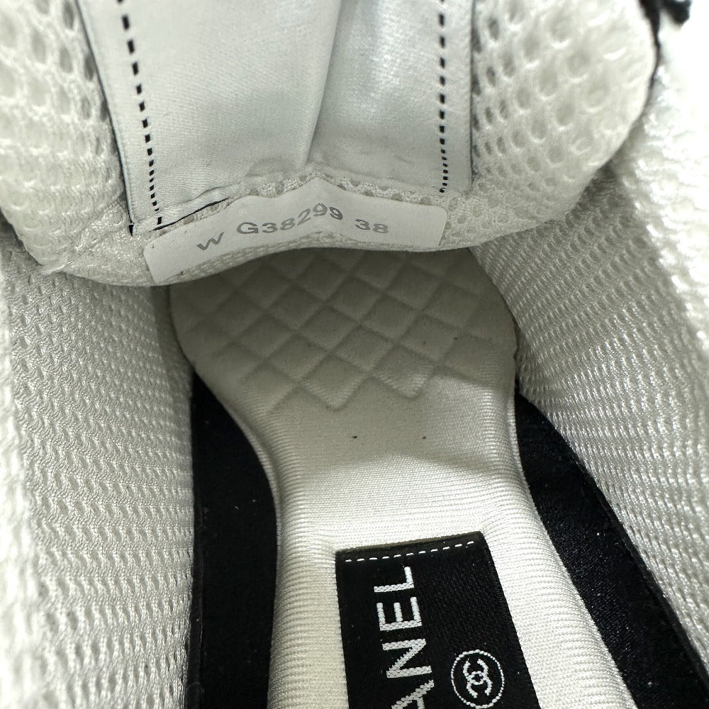 CHANEL sneakers G38299 Calf leather black 2025 Side COCO Mark Low Top Calfskin 38