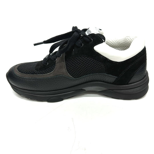 CHANEL sneakers G38299 Calf leather black 2025 Side COCO Mark Low Top Calfskin 38