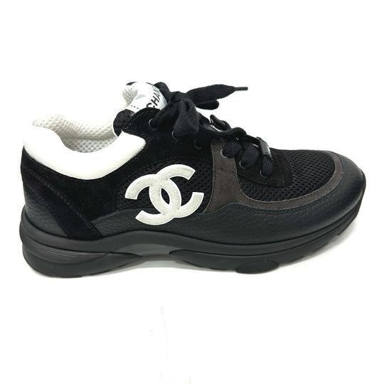 CHANEL sneakers G38299 Calf leather black 2025 Side COCO Mark Low Top Calfskin 38
