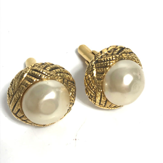 CHANEL cuffs metal gold vintage Fake pearl mens Used Authentic