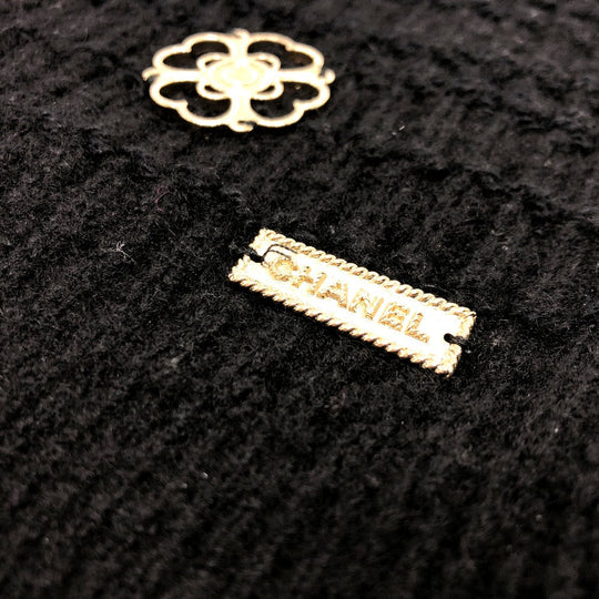 CHANEL sweater P59735 cashmere black 18B CCCOCO Mark logo icon beaded knit 34