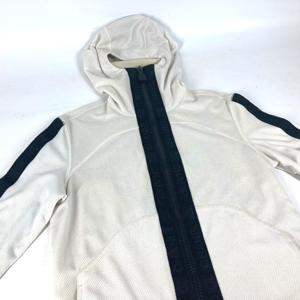 CHANEL Hoodie P23616 polyamide white 04P Sports CC COCO Mark Women 38 Used Authentic