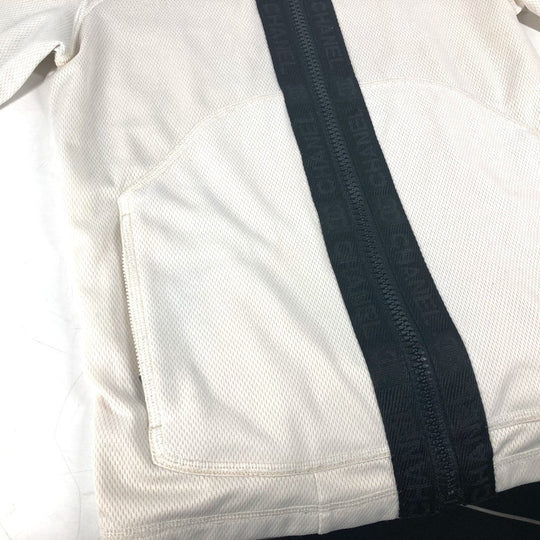 CHANEL Hoodie P23616 polyamide white 04P Sports CC COCO Mark Women 38 Used Authentic