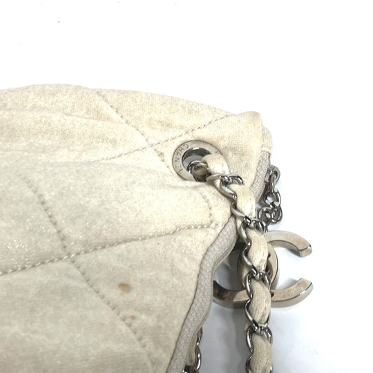 CHANEL Shoulder Bag canvas white quilting logo LA CC COCO Mark charm included Women Used Authentic