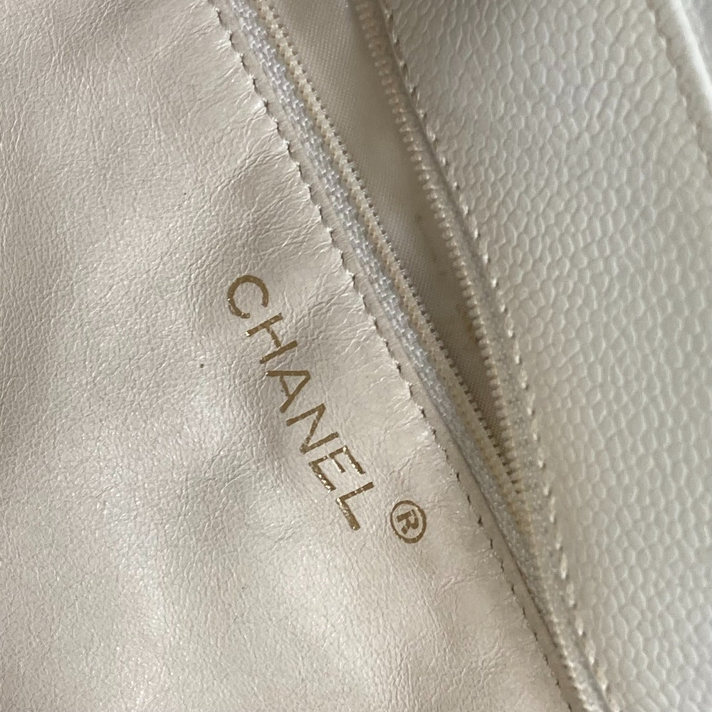 CHANEL Handbag Caviar skin white Matrasse quilting CC COCO Mark Women Used Authentic
