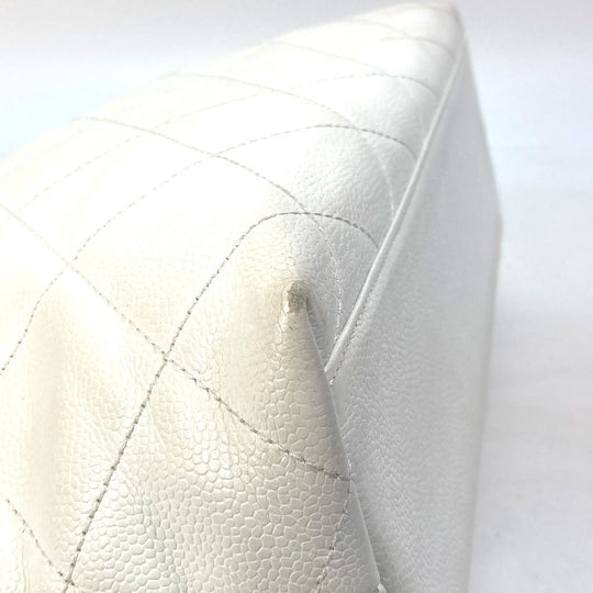 CHANEL Handbag Caviar skin white Matrasse quilting CC COCO Mark Women Used Authentic