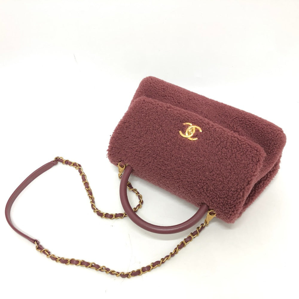 CHANEL Handbag Mouton, Leather wine-red Boa Coco Handle