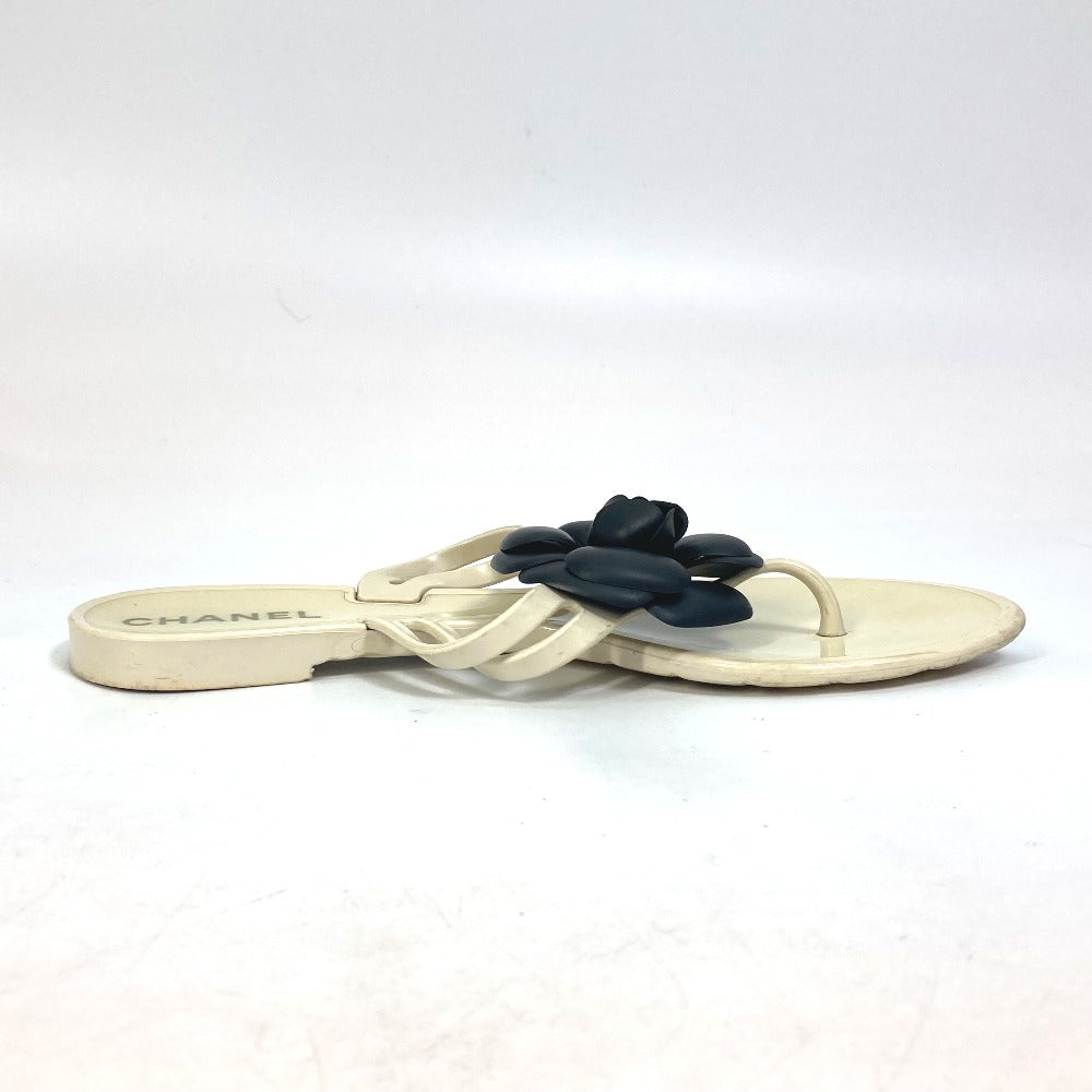 CHANEL Sandals rubber White x black Flat petanko Camellia COCO Mark CC Women 37 Used Authentic