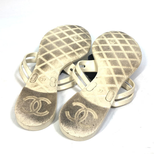 CHANEL Sandals rubber White x black Flat petanko Camellia COCO Mark CC Women 37 Used Authentic