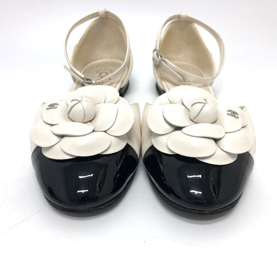 CHANEL Sandals G45497 leather white 24P Bicolor Camellia Women 37.5 Used Authentic