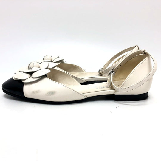CHANEL Sandals G45497 leather white 24P Bicolor Camellia Women 37.5 Used Authentic