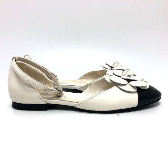CHANEL Sandals G45497 leather white 24P Bicolor Camellia Women 37.5 Used Authentic