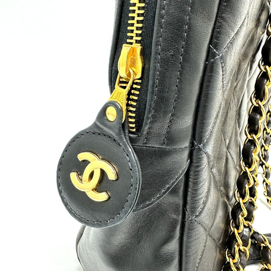 CHANEL Shoulder Bag lambskin black vintage Matelasse Quilting CC COCO Mark Women Used Authentic