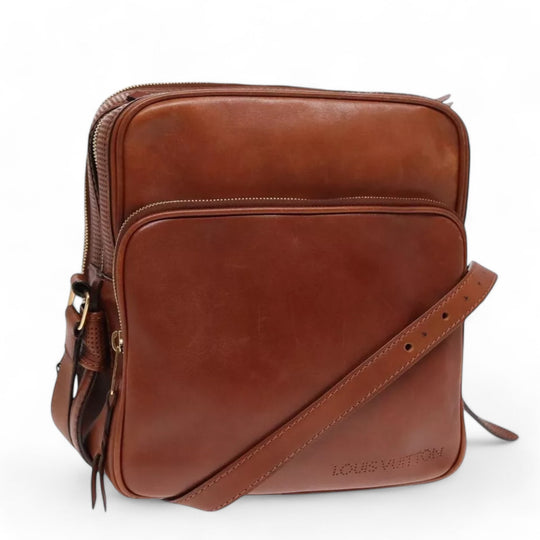 Louis Vuitton Cuir Bequia Trotteur GM Men's Leather Shoulder Bag Brown