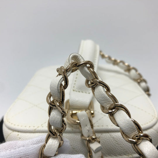 CHANEL Shoulder Bag AS3171 Caviar skin white COCO Mark CC Vanity bag Women Used Authentic