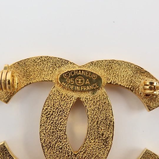CHANEL Brooch Plated Gold gold Icon vintage Heart Clover Matelasse Women Used Authentic
