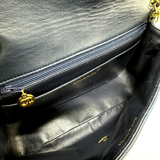 CHANEL Tote Bag lambskin Navy Quilting vintage WChain CC Matelasse COCO Mark Women Used Authentic