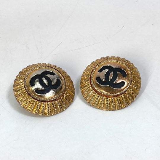 CHANEL Earring metal gold vintage Round CC COCO Mark Women Used Authentic