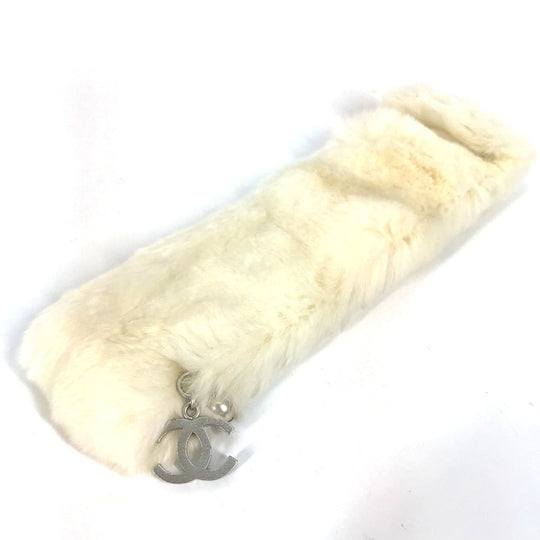 CHANEL Bangle fur white bracelet CC COCO Mark fur fake pearl Women Used Authentic